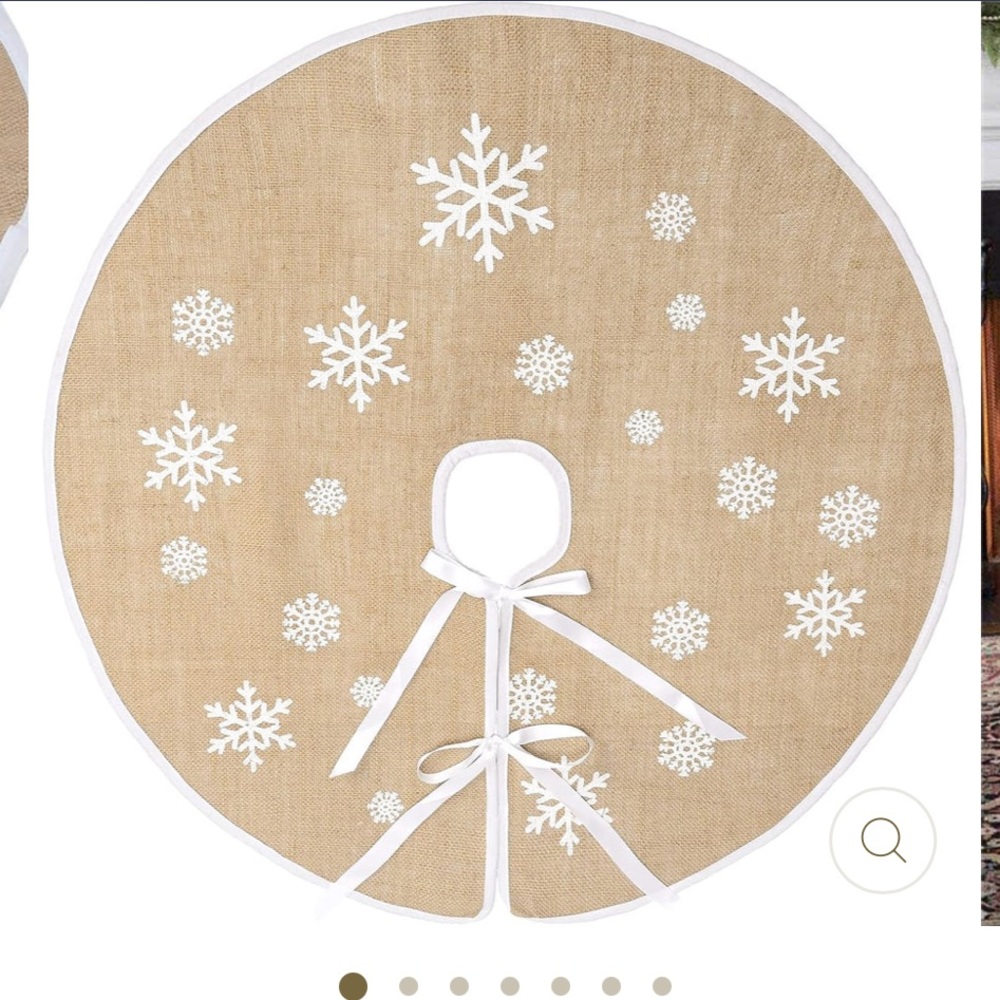 Holiday Tree Skirt with Snowflake Design
